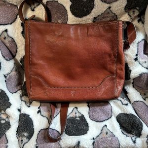 Frye Messenger Crossbody Top Zip Bag